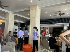 -鹏城人家海鲜酒家·23年老字号(较场尾店)