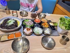 -绣旻烤肉吧(总店)
