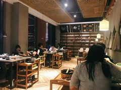 大堂-狐狸爱上椰子鸡(滨江星光大道店)