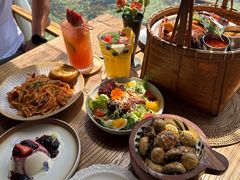 -六阅·福十 FORTEN 海景咖啡西餐厅(双廊古镇店)