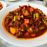 很正宗的新疆菜  位于日坛北边 周五过来吃工作午餐