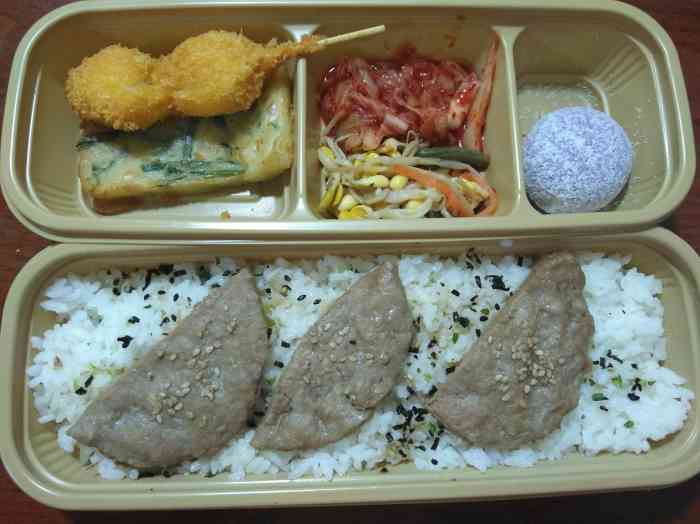 奈良小鹿·精致便当(梅陇店)-"奈良小鹿,第一次叫外卖.