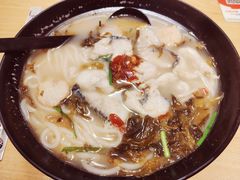 酸菜鱼米线-老妈米线(金座店)