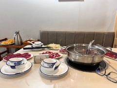 -唔品潮汕自助牛肉火锅(洪文店)