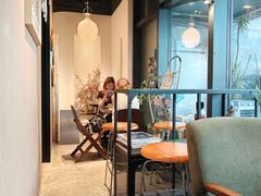 -luutosa  cafe & tea 鹿兔山