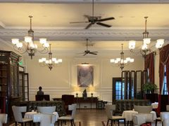 -Salon de Ville浦江汇(上海外滩华尔道夫酒店店)