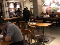 大堂-星巴克臻选(深圳海上世界店)