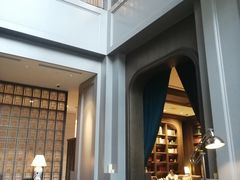 -上海波特曼丽思卡尔顿酒店