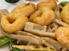 手剥笋炒虾仁-天下春花园酒店(大东店)