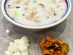 皮蛋瘦肉粥-银记肠粉店(北京路店)