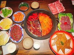 -萍姐火锅·公路夜市(武汉首店)