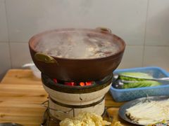 -威邵鸡煲(西华路总店)