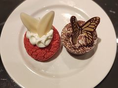 -上海大宁福朋喜来登酒店大堂吧(共和新路店)