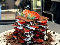 -W COLLECTIVE  DESSERT SHOP