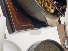 -皇城根·鲁菜济南菜·吊炉烤鸭·炒鸡鱼头(济南旗舰店)