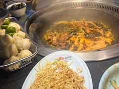 -山河屯铁锅炖(哈西站店)