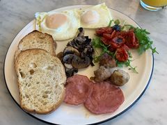 -Pizza Express(机场T1店)