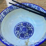 吃了个底儿掉，也出了一身汗，好爽！