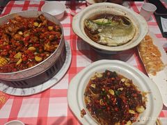 -辣小鲜·南昌大排档(船山路店)