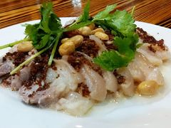 沙姜猪手-百年银屏蚝烙·潮汕菜·非遗(乐山店)