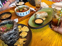 -Pistolera Mexican Cantina女枪手墨西哥餐厅(碧云路店)