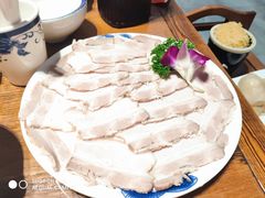 笨猪五花肉-凰吉园