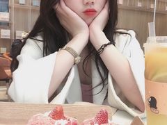 -奈雪的茶(国金中心店)