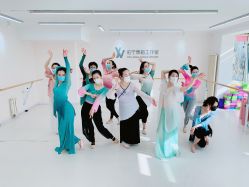 -佑宁舞蹈工作室