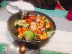 三文鱼牛油果沙拉-芭莉与彩虹西餐厅(成都合生汇店)