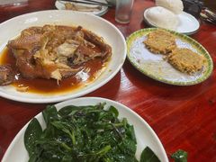 -芦茨金富饭庄·25年老字号·专做稻草鸡