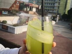 -UNI UNI(环亚凯瑟琳店)