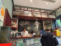 大堂-滕记星发餐室·新加坡菜(巨鹿路店)