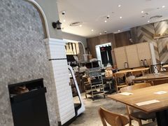 -必胜客(华都店)