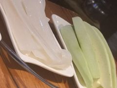 -咱屯子铁锅炖直营店(保利店)