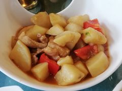 土豆烧五花肉-明仕度假山庄-中餐厅