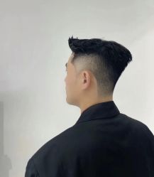 -川和潮人