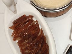 -梅利汴京烤鸭•开封豫菜地标店(东大街店)