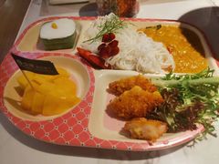 -泰椰里·泰国餐厅(智慧城广百广场店)