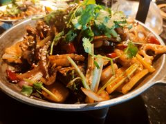 干锅蒜香小排骨-嘉禾·悦享餐厅(八方汇店)