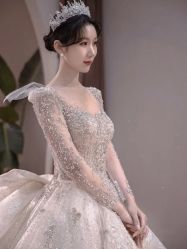 -衣贝姿婚纱礼服馆