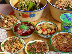 -拈签一笑黄牛肉辣卤串串