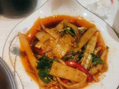 -辣小妮de川菜馆(红旗Mall店)