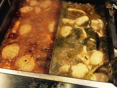 -老牌坊云南鱼豆花火锅(嵩山店)