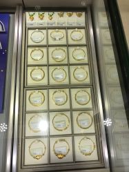 -周大福 CHOW TAI FOOK(新世界百货崇文店)