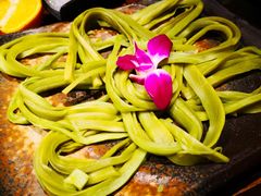 -老牌坊云南鱼豆花火锅(嵩山店)