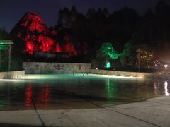 -森波拉火山温泉