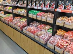 面包甜点陈列柜-良品铺子(五角场万达店)