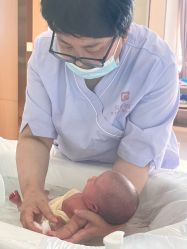 -贝爱时刻月子中心(宝安妇幼店)