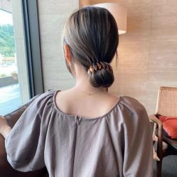 -AYO SALON