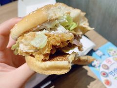 -肯德基(春申店)